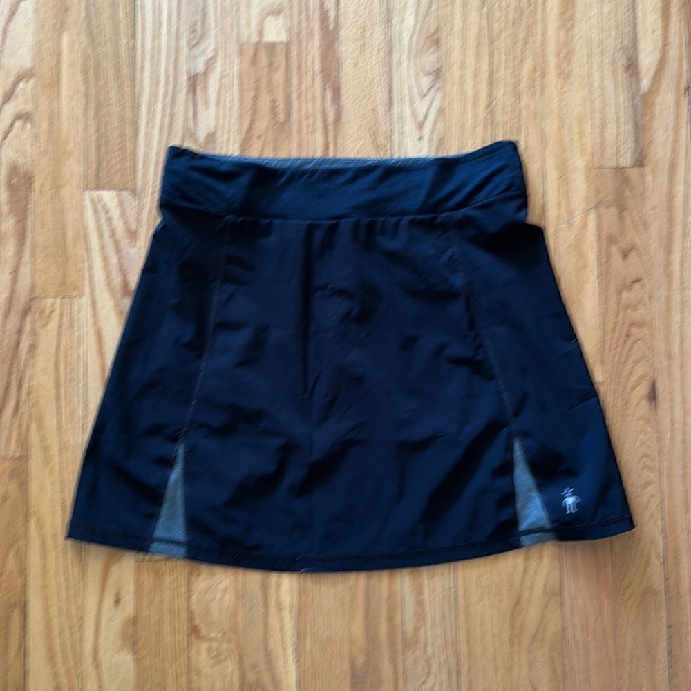 Smartwool M skirt black and grey elastic waist 75%‎ merino wool blend good cond